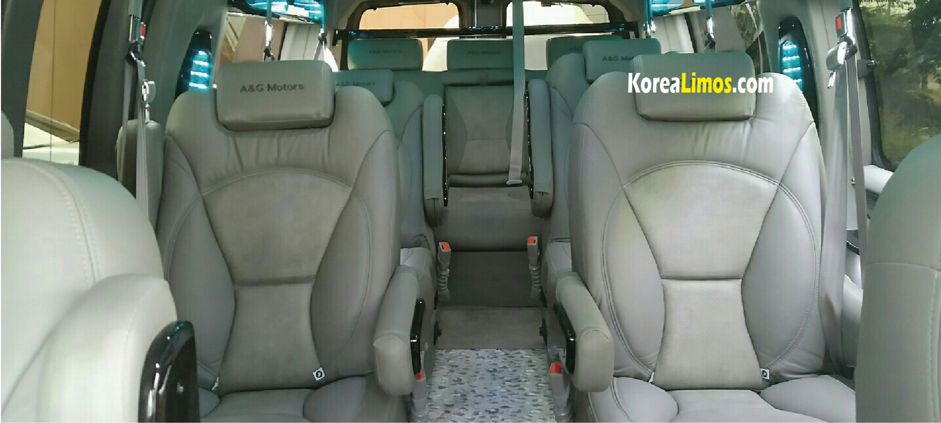 Korea van rental with driver