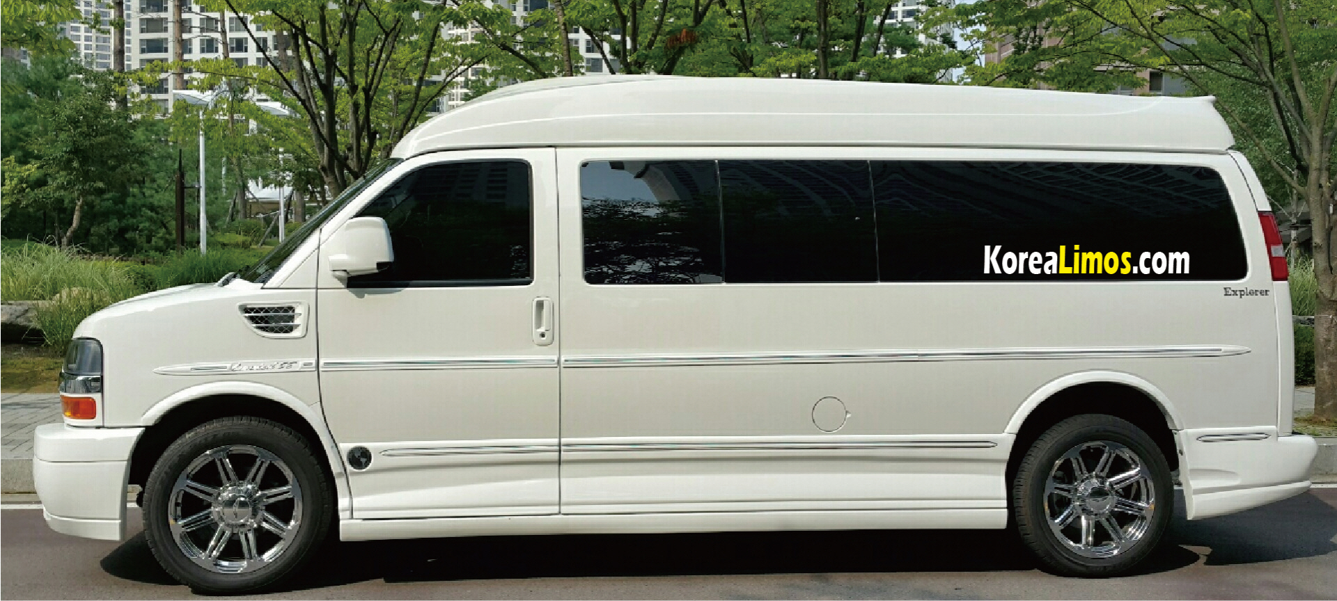 Korea van rental with driver